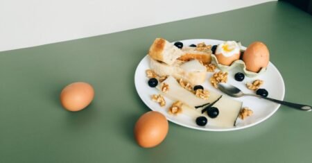 Dieta do ovo emagrece? O que a ciência diz e quais os riscos
